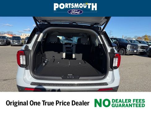 New 2026 Ford Explorer Active image 14