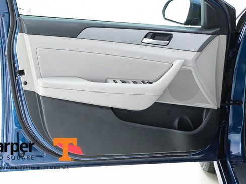 Used 2019 Hyundai Sonata SEL w/ Tech Package 02 FWD image 55