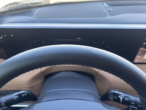 New 2026 Nissan Armada SL image 12