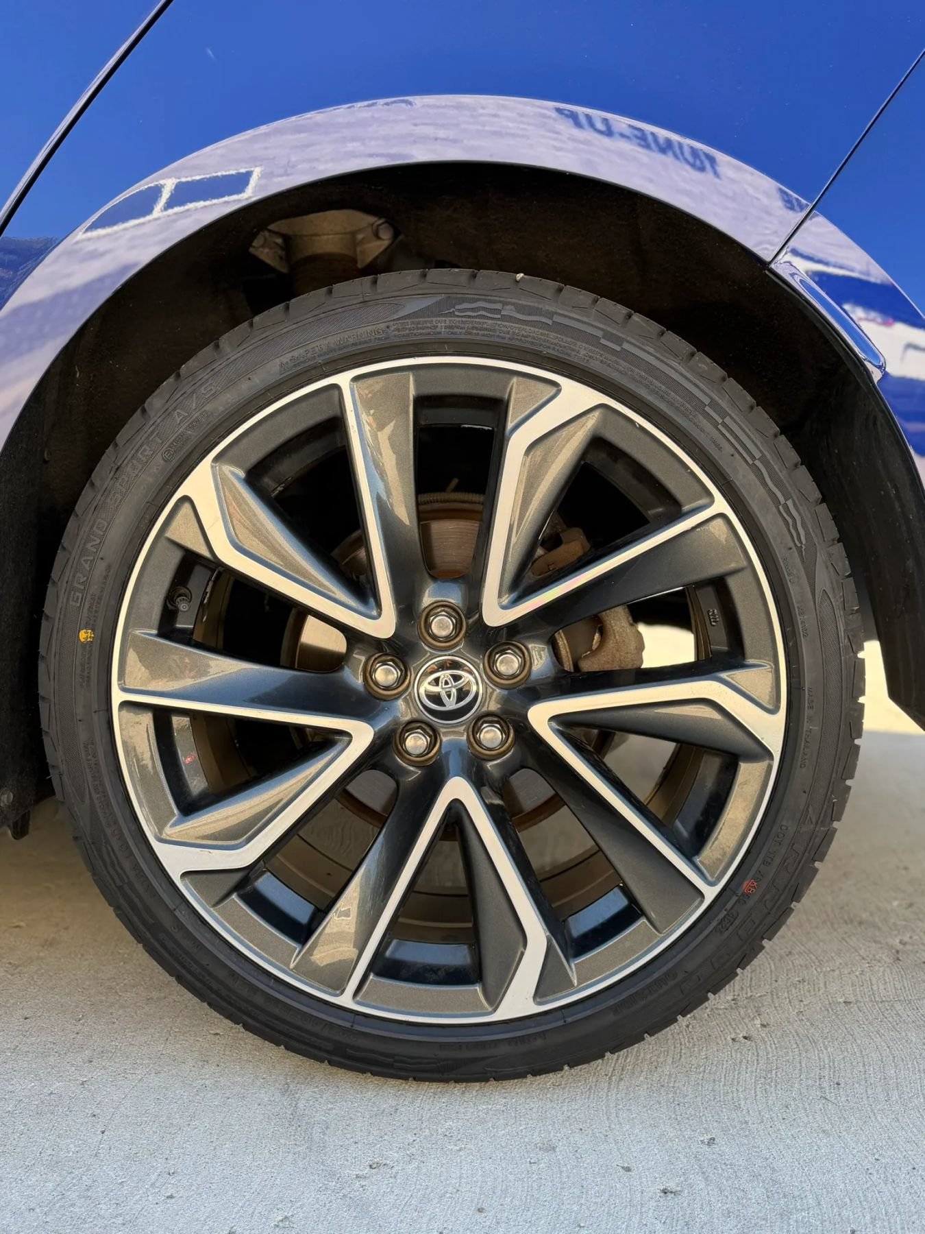 Used 2020 Toyota Corolla SE FWD image 11