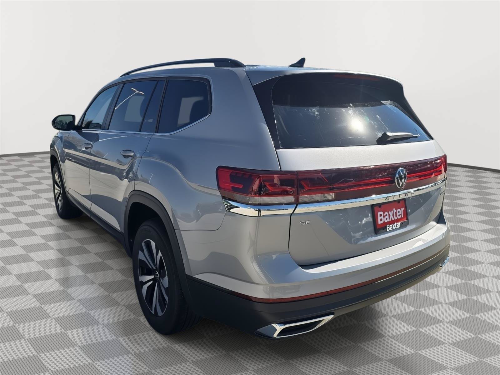 Certified 2024 Volkswagen Atlas SE AWD/4WD image 16