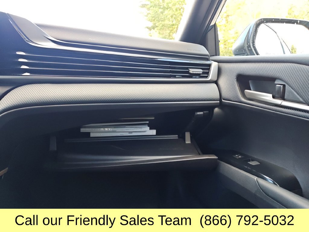 Certified 2026 Toyota Camry SE w/ Convenience Package FWD image 32