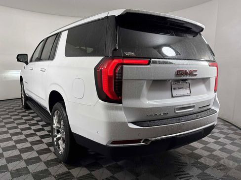 New 2026 GMC Yukon XL Elevation image 4