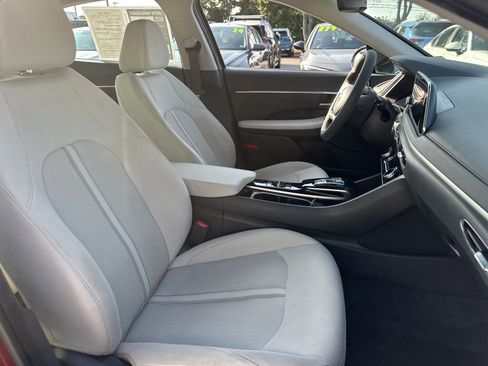 Used 2023 Hyundai Sonata SEL w/ Cargo Package FWD image 6