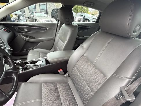 Used 2014 Chevrolet Impala LT FWD image 16