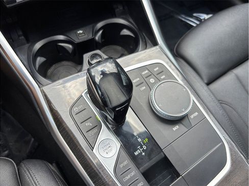 Used 2020 BMW 330i Sedan w/ Convenience Package RWD image 36