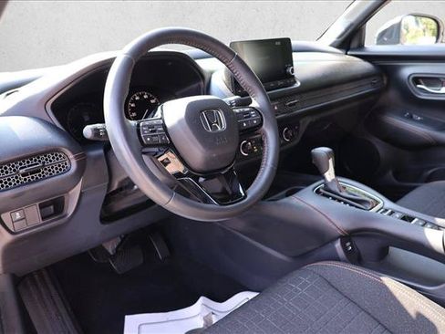 Used 2024 Honda HR-V Sport image 10
