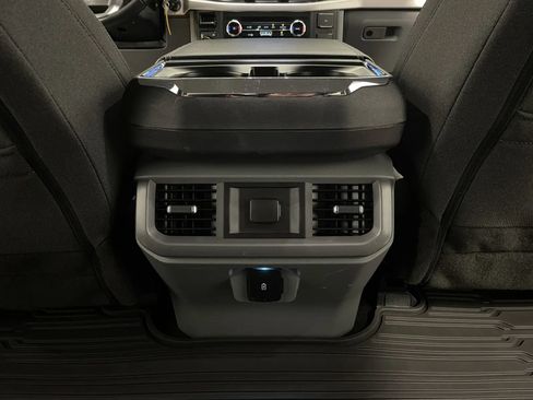 Used 2022 Ford F150 XLT w/ Equipment Group 301A Mid AWD/4WD image 31