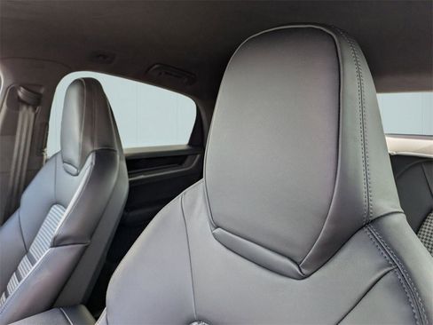 Used 2024 Porsche Cayenne S image 38