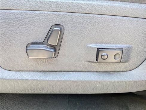 Used 2012 RAM 1500 Sport w/ Sport Premium Group AWD/4WD image 11