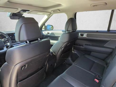 Used 2024 Hyundai Santa Fe Limited image 19