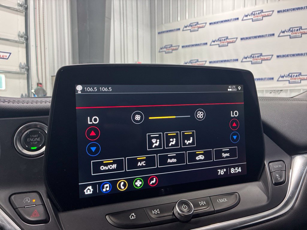 Used 2025 Chevrolet Blazer LT AWD/4WD image 23