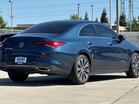 Used 2023 Mercedes-Benz CLA 250 image 3