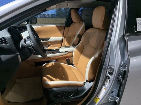 New 2026 Lexus RZ 450e AWD image 5