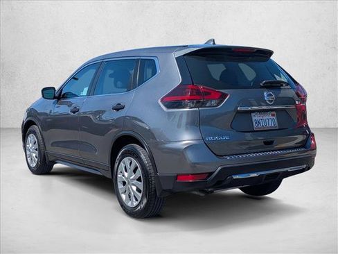 Used 2020 Nissan Rogue S FWD image 8