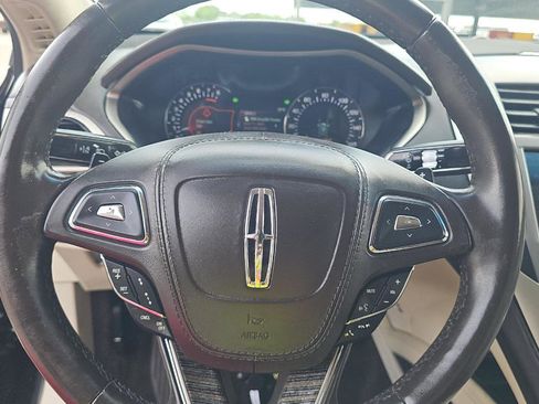 Used 2018 Lincoln MKZ Black Label w/ Technology Package image 10