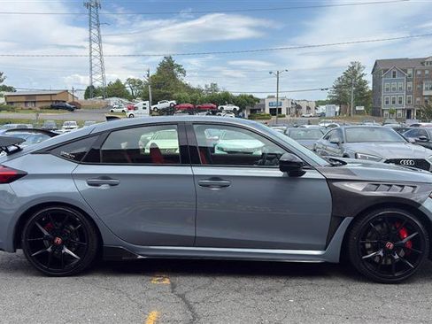 Used 2024 Honda Civic Type R image 15