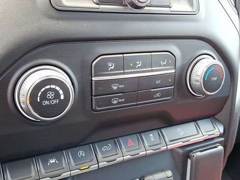 Used 2025 Chevrolet Silverado 1500 Custom Trail Boss w/ Midnight Edition AWD/4WD image 16