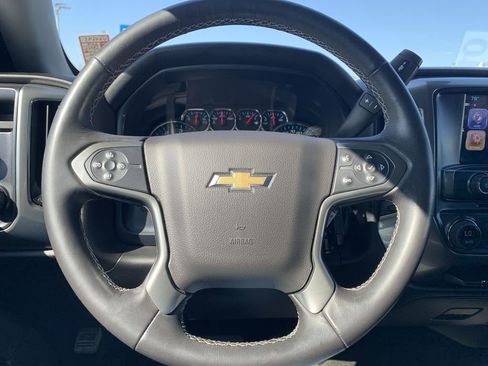 Used 2018 Chevrolet Silverado 1500 LT w/ LT Eassist Package image 11