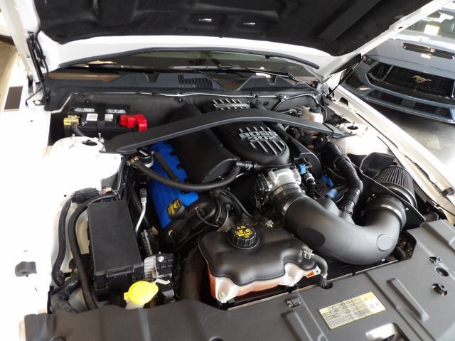 Used 2013 Ford Mustang Boss 302 w/ Boss 302 Accessory Pkg RWD image 26