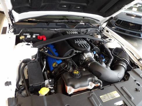 Used 2013 Ford Mustang Boss 302 w/ Boss 302 Accessory Pkg RWD image 26