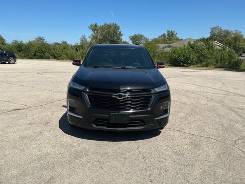 Used 2022 Chevrolet Traverse Premier w/ Redline Edition AWD/4WD image 8