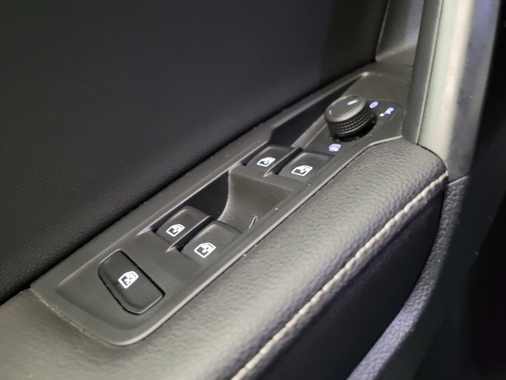 Used 2023 Volkswagen Tiguan S FWD image 27