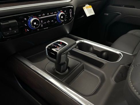 New 2026 GMC Sierra 1500 SLT w/ SLT Premium Package image 26