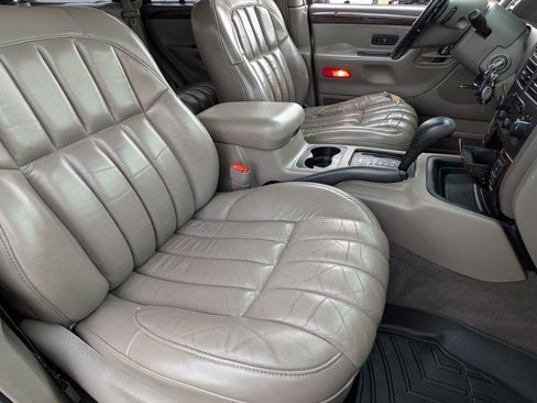 Used 2000 Jeep Grand Cherokee Limited image 30