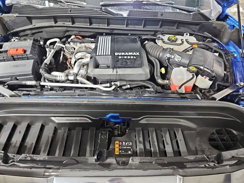 Certified 2023 GMC Sierra 1500 AT4 w/ AT4 Preferred Package image 36