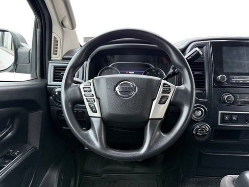 Used 2022 Nissan Titan S w/ S Utility Package image 14