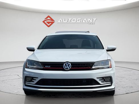 Used 2017 Volkswagen Jetta GLI FWD image 12