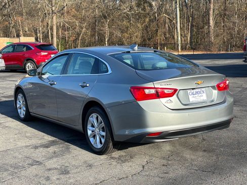 Used 2024 Chevrolet Malibu LT image 3