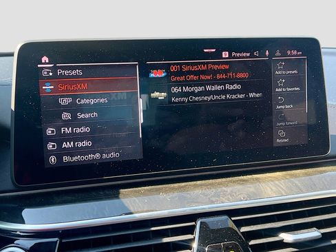 Used 2023 BMW M550i xDrive w/ Dynamic Handling Package AWD/4WD image 15