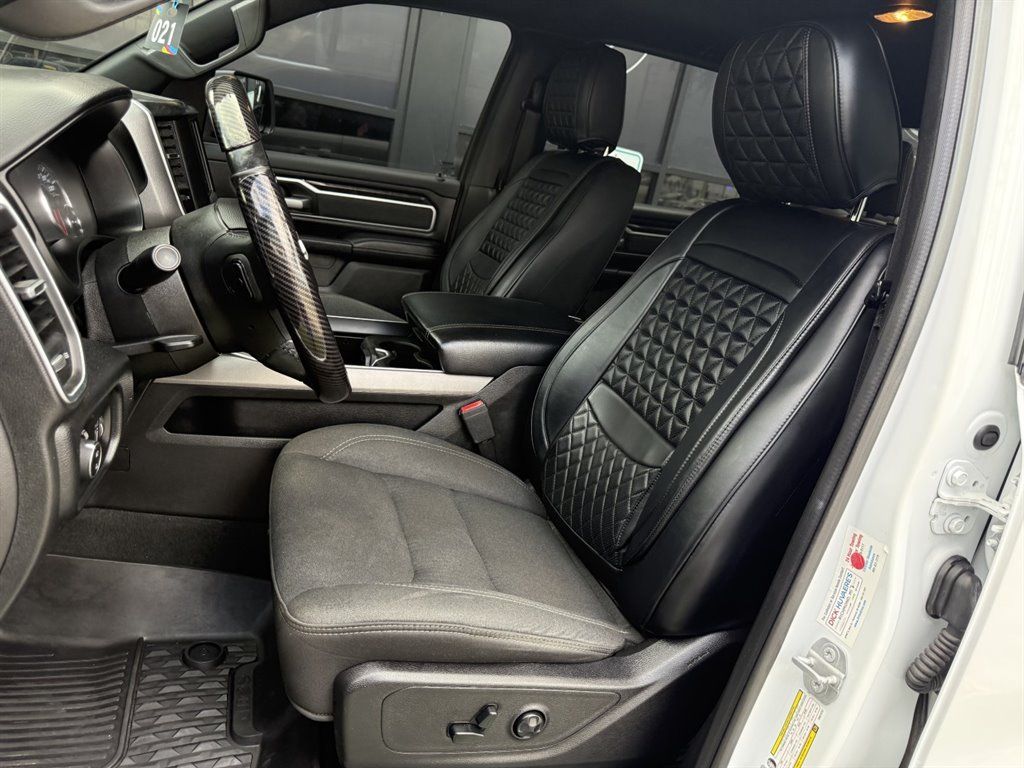 Used 2019 RAM 1500 Big Horn AWD/4WD image 14