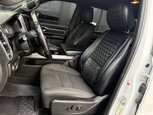 Used 2019 RAM 1500 Big Horn AWD/4WD image 14
