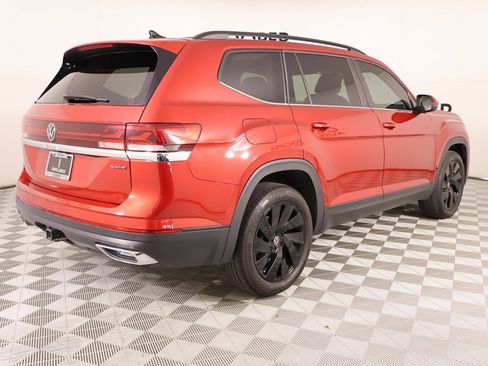 Used 2024 Volkswagen Atlas SE image 22