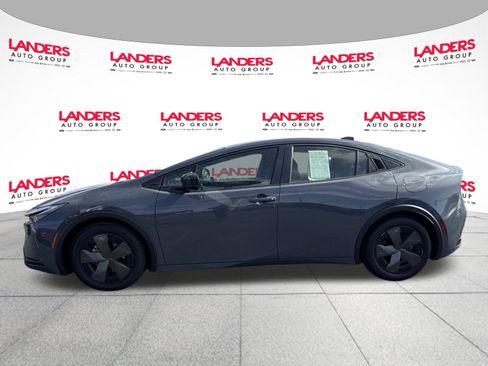 Used 2024 Toyota Prius LE image 6