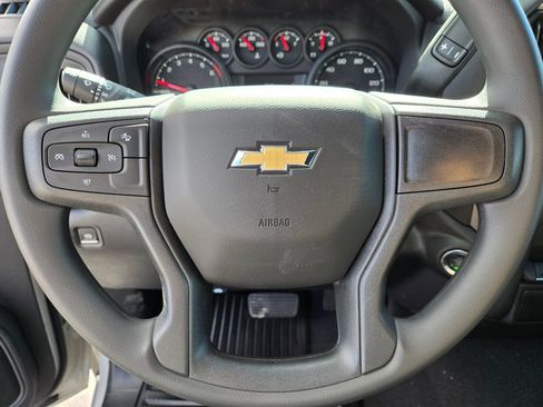 Used 2026 Chevrolet Silverado 1500 Custom image 10