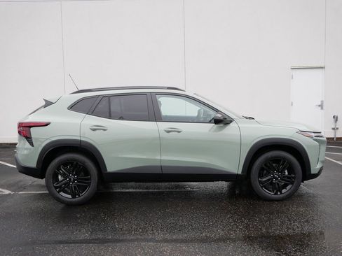 New 2026 Chevrolet Trax ACTIV w/ Driver Confidence Package image 2