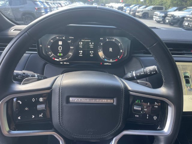 Used 2025 Land Rover Range Rover Sport SE AWD/4WD image 26