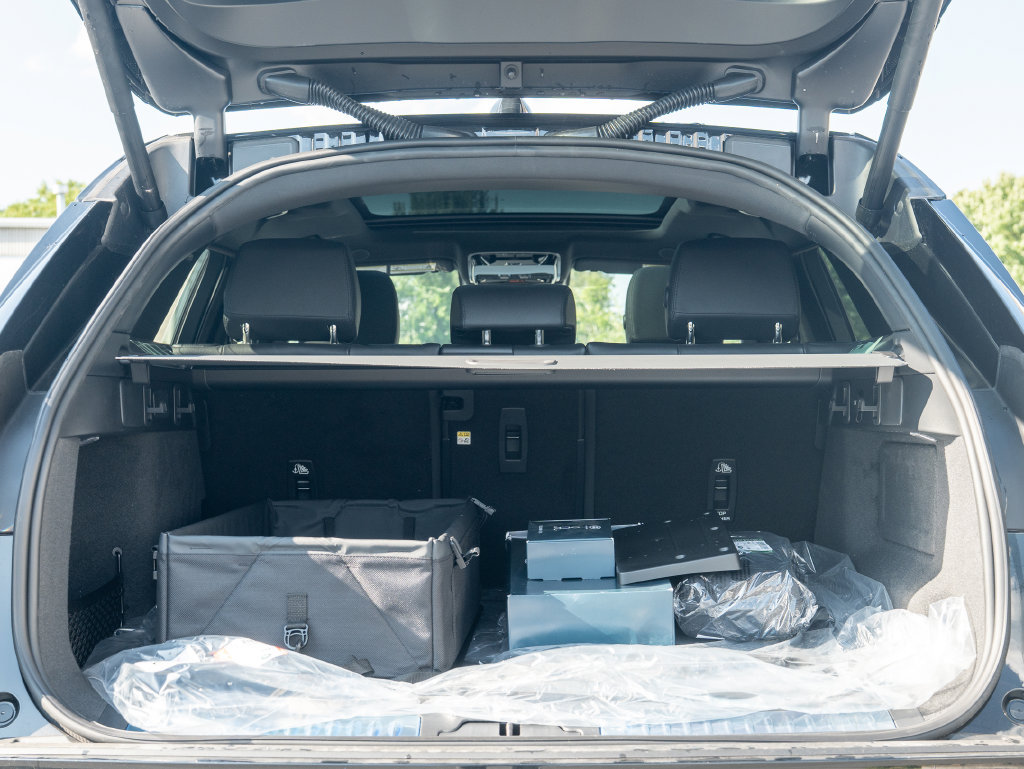 New 2026 Land Rover Range Rover Velar S AWD/4WD image 25