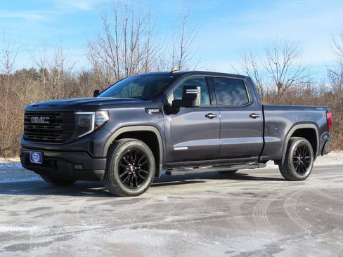 Certified 2022 GMC Sierra 1500 Elevation w/ LPO, Elevation Black Package image 25