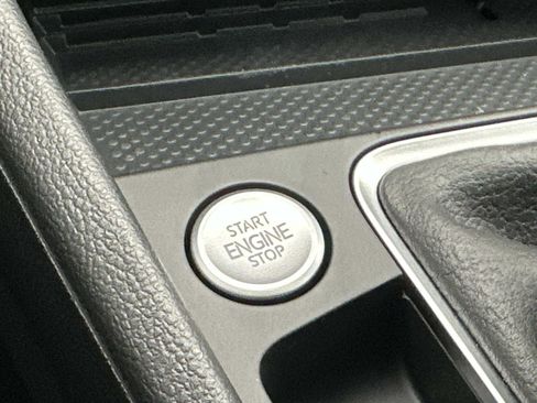 New 2026 Volkswagen Jetta SE image 28