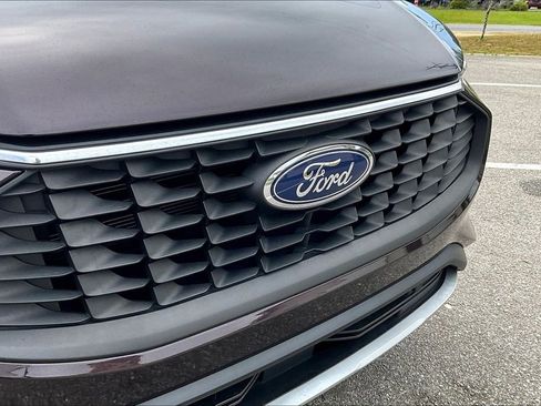 Used 2023 Ford Escape Active w/ Tech Pack #1 FWD image 34