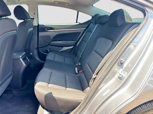Used 2018 Hyundai Elantra Value Edition FWD image 29