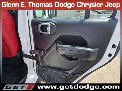 Certified 2023 Jeep Gladiator Sport AWD/4WD image 29