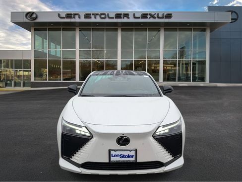 Certified 2023 Lexus RZ 450e Premium w/ Technology Package AWD/4WD image 8