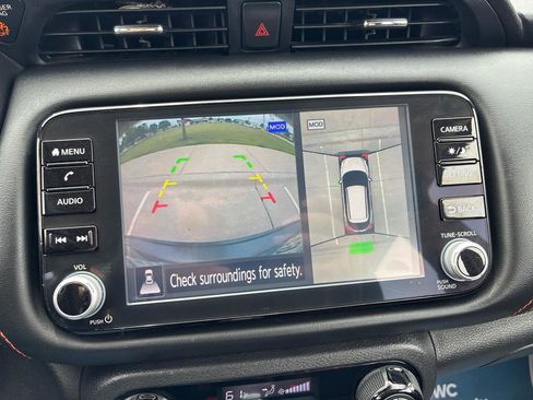 Used 2022 Nissan Kicks SR FWD image 46