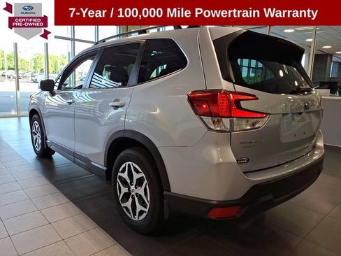 Certified 2023 Subaru Forester Premium AWD/4WD image 4